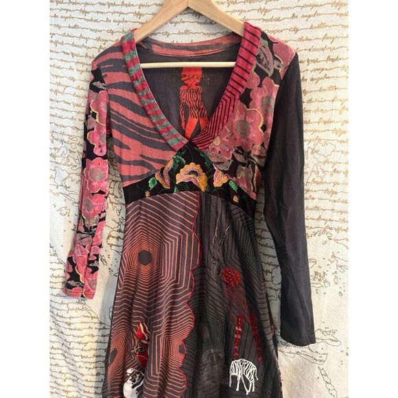 Vintage Desigual V-Neck Multicolored Multi Pattern Graffiti Size M Womens Dress - Picture 3 of 12